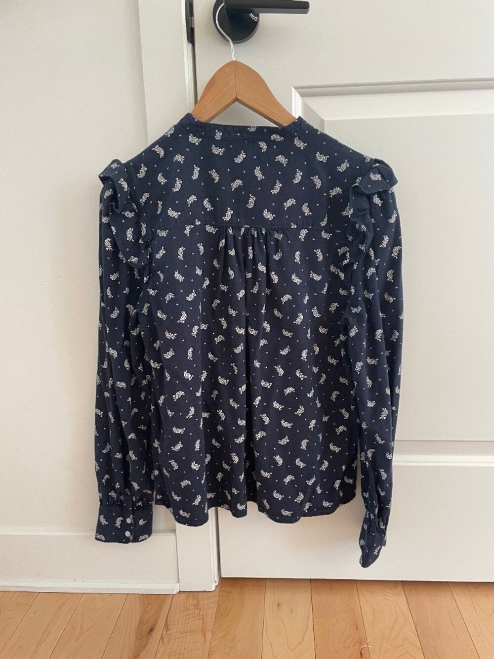Levis blouse - Picture 3 of 7